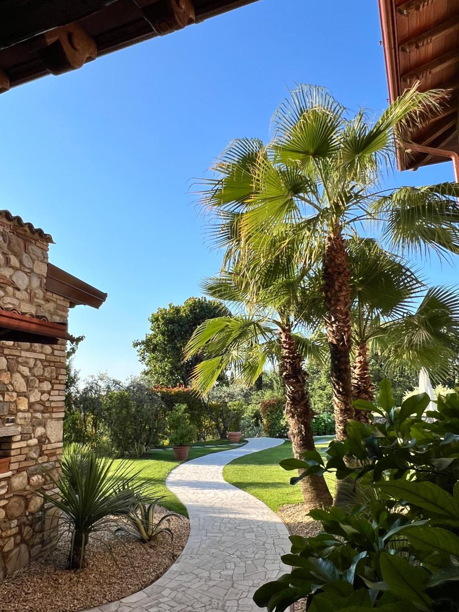 Villa Mario Resort سالو المظهر الخارجي الصورة