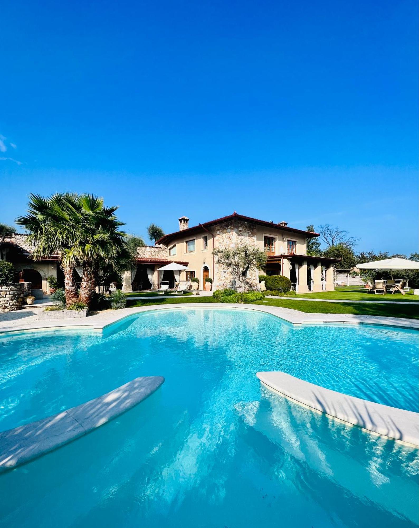 Villa Mario Resort سالو المظهر الخارجي الصورة
